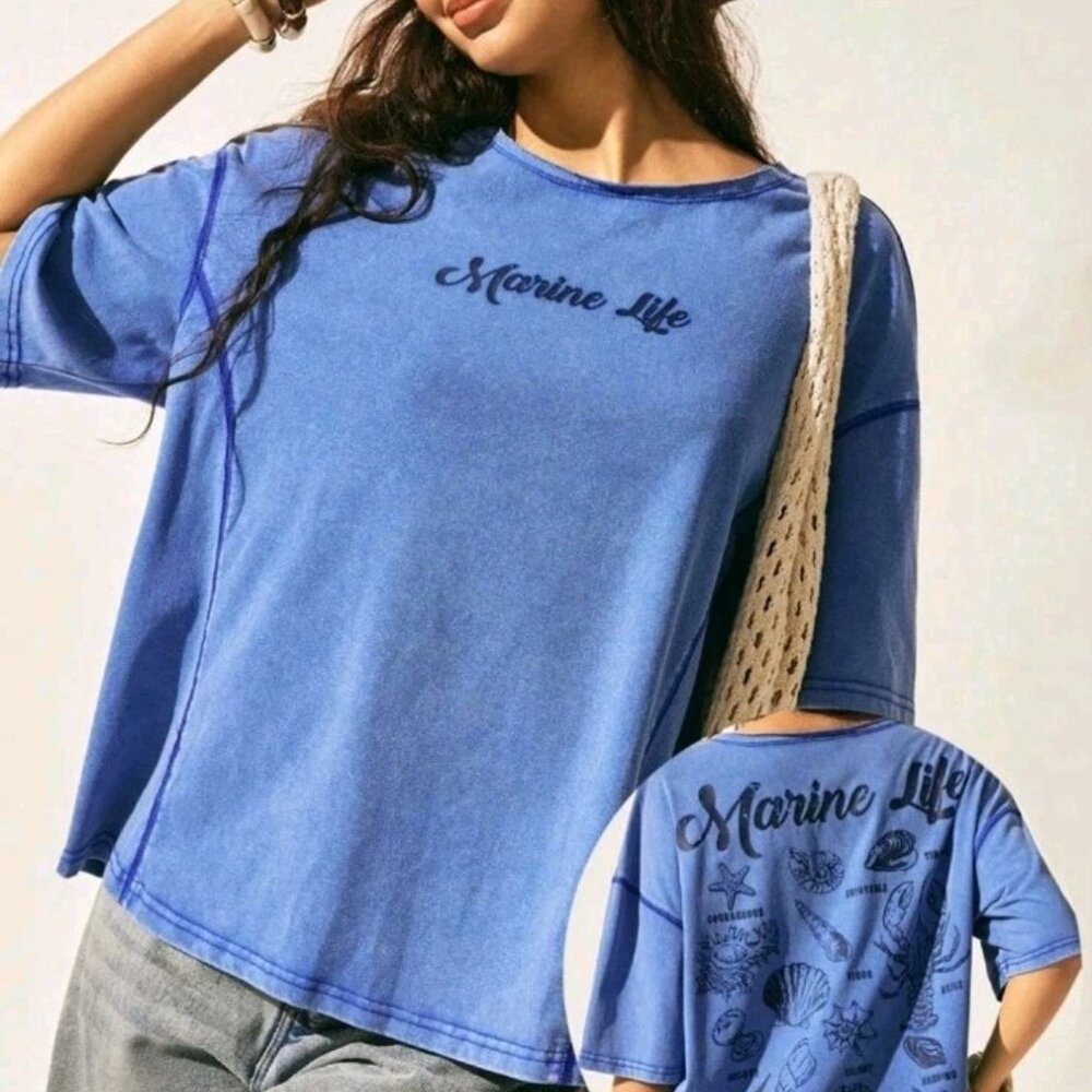 Easelle Marine Life Graphic Tee Womens Large Oversized Vintage Blue